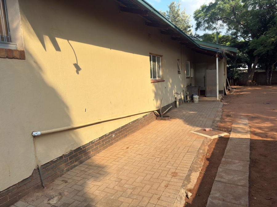 4 Bedroom Property for Sale in Polokwane Central Limpopo