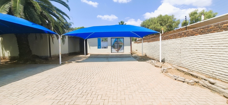 To Let Commercial Property for Rent in Polokwane Central Limpopo