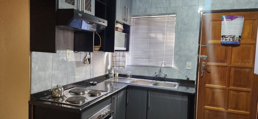 3 Bedroom Property for Sale in Westenburg Limpopo