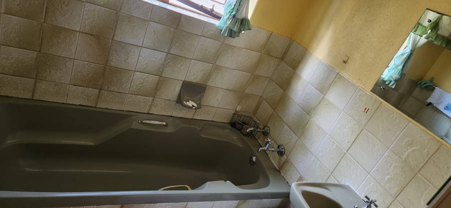 3 Bedroom Property for Sale in Westenburg Limpopo