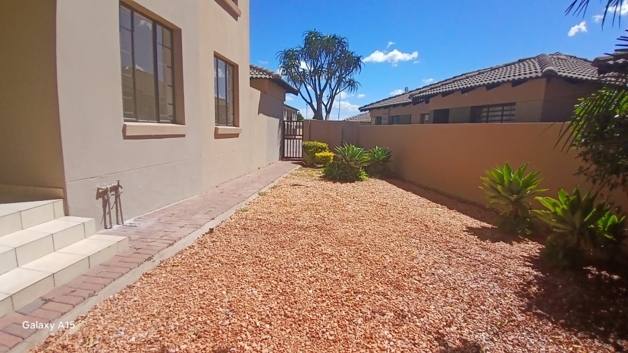 To Let 2 Bedroom Property for Rent in Bendor Limpopo