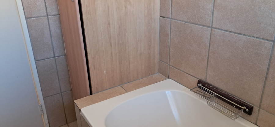 To Let 2 Bedroom Property for Rent in Bendor Ridge Limpopo