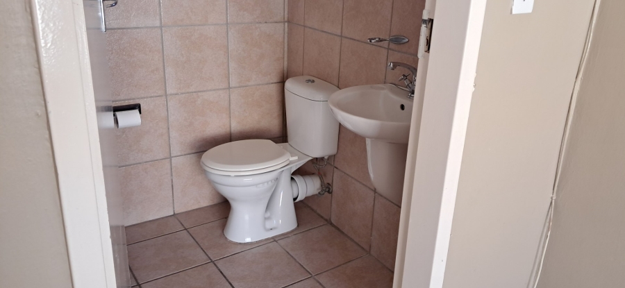 To Let 2 Bedroom Property for Rent in Bendor Ridge Limpopo