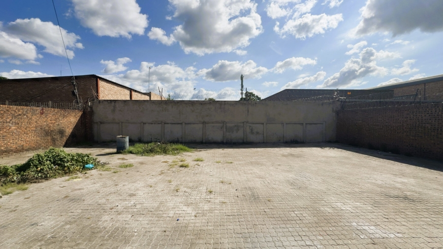 To Let Commercial Property for Rent in Polokwane Central Limpopo