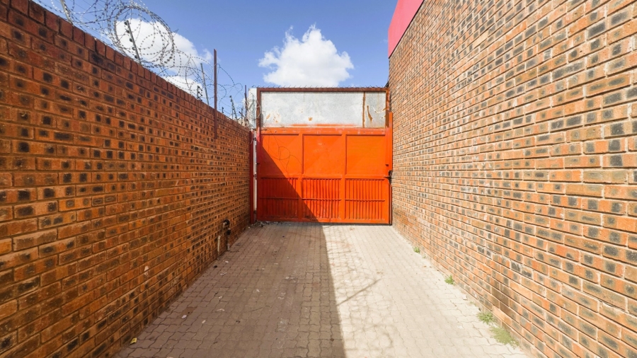 To Let Commercial Property for Rent in Polokwane Central Limpopo