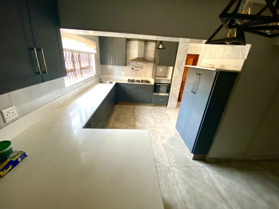 4 Bedroom Property for Sale in Chroompark Limpopo