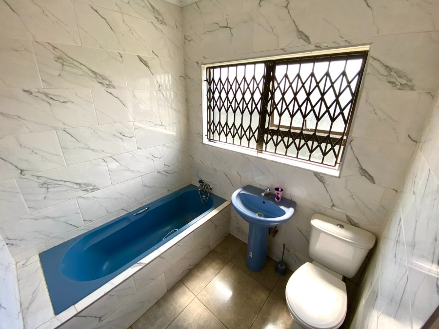 4 Bedroom Property for Sale in Chroompark Limpopo