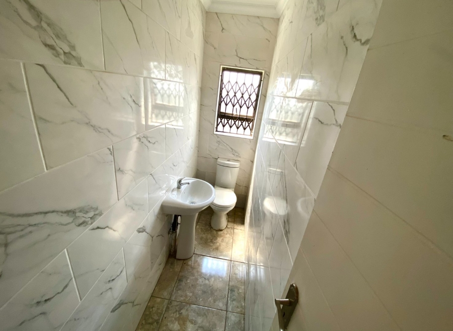 4 Bedroom Property for Sale in Chroompark Limpopo