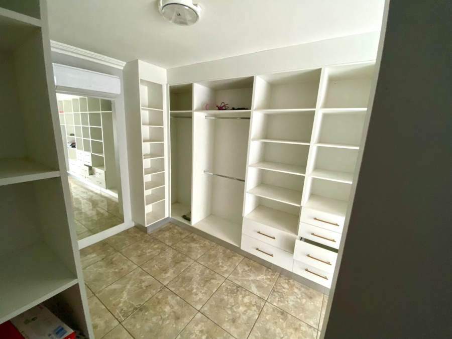 4 Bedroom Property for Sale in Chroompark Limpopo