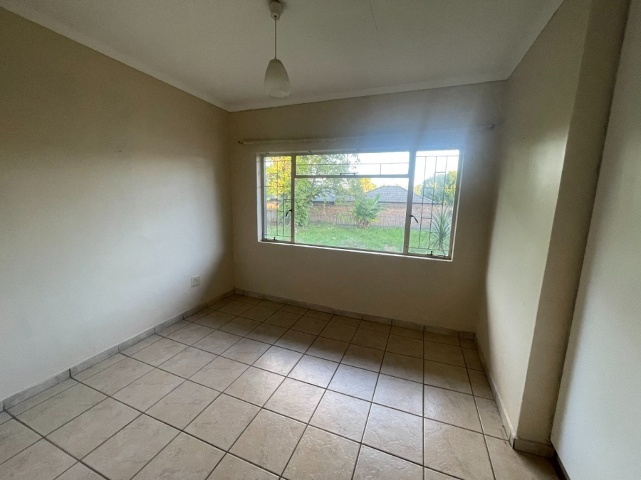 To Let 3 Bedroom Property for Rent in Aquapark Limpopo