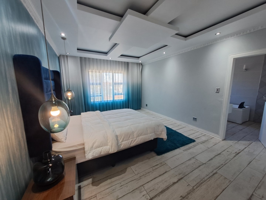 5 Bedroom Property for Sale in Eagles Crest Limpopo