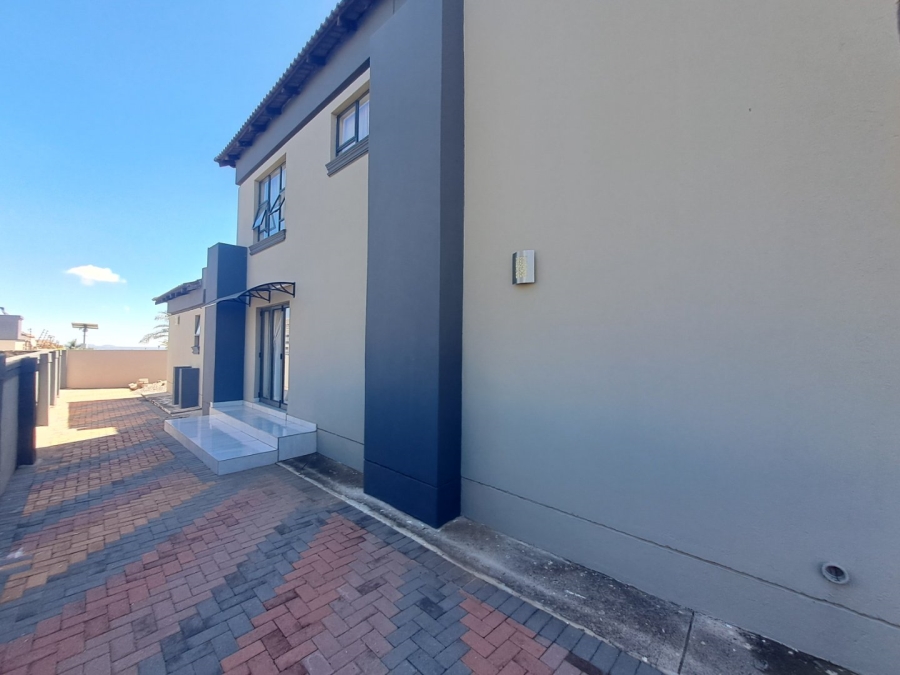 5 Bedroom Property for Sale in Eagles Crest Limpopo