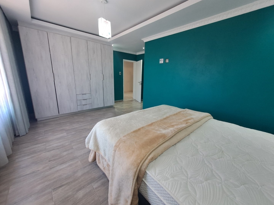 5 Bedroom Property for Sale in Eagles Crest Limpopo