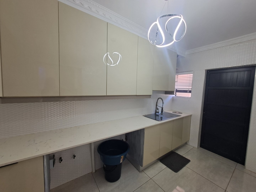 5 Bedroom Property for Sale in Eagles Crest Limpopo