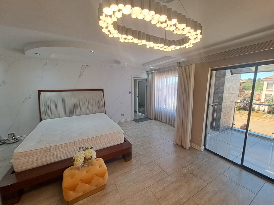 5 Bedroom Property for Sale in Eagles Crest Limpopo