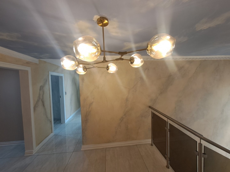 5 Bedroom Property for Sale in Eagles Crest Limpopo