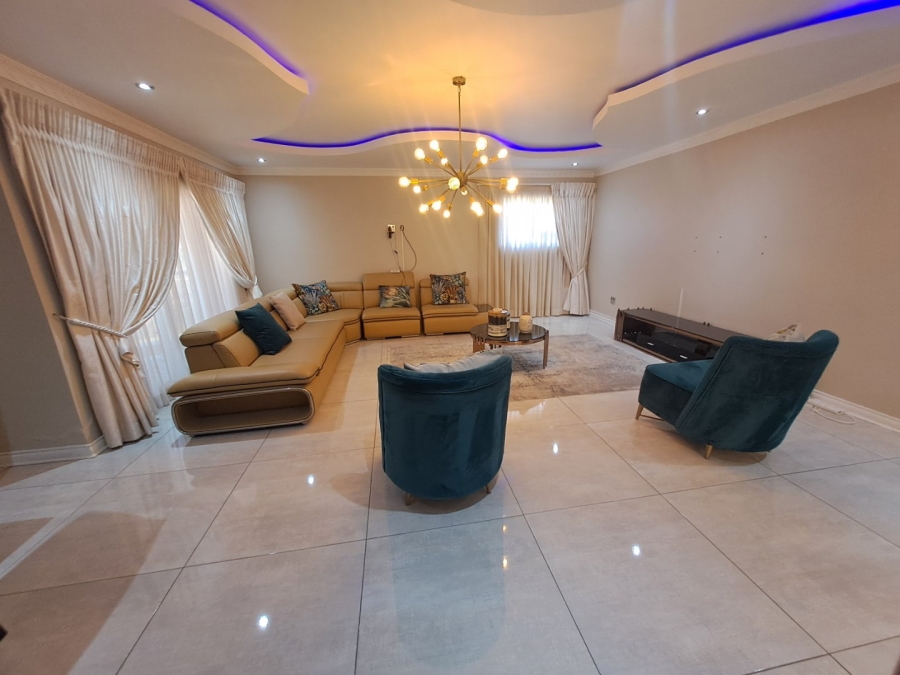 5 Bedroom Property for Sale in Eagles Crest Limpopo