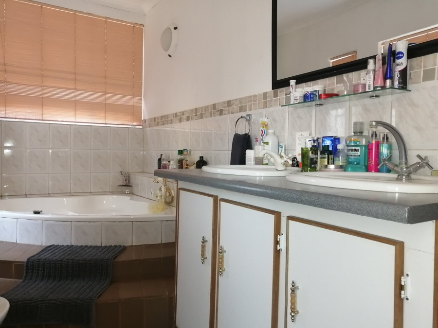 To Let commercial Property for Rent in Palm A H Limpopo