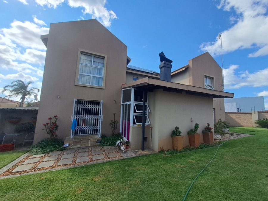 4 Bedroom Property for Sale in Eagles Crest Limpopo