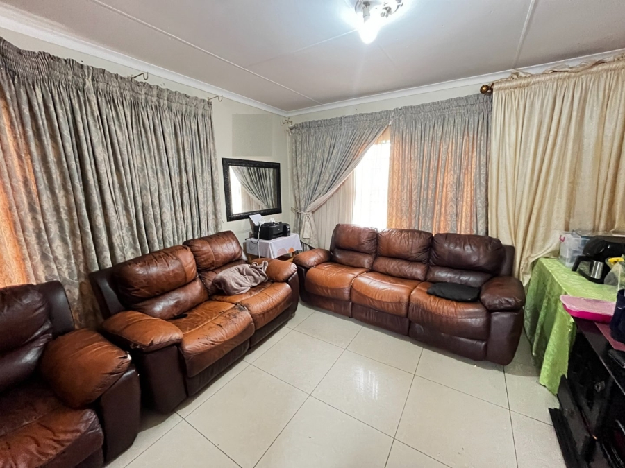 3 Bedroom Property for Sale in Southern Gateway Limpopo