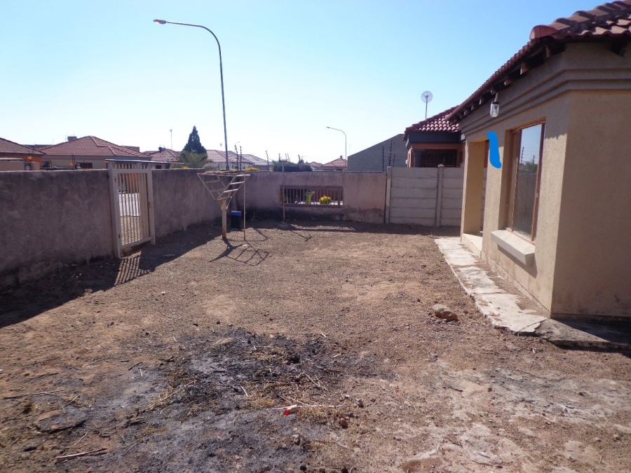 To Let 3 Bedroom Property for Rent in Mahlako-A-Phahla Gardens Limpopo