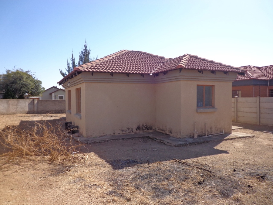 To Let 3 Bedroom Property for Rent in Mahlako-A-Phahla Gardens Limpopo