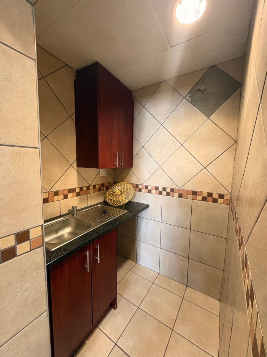 To Let Commercial Property for Rent in Bendor Limpopo