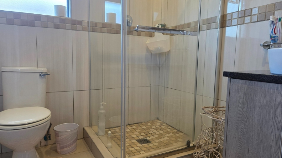 3 Bedroom Property for Sale in Golden Acres Estate Limpopo