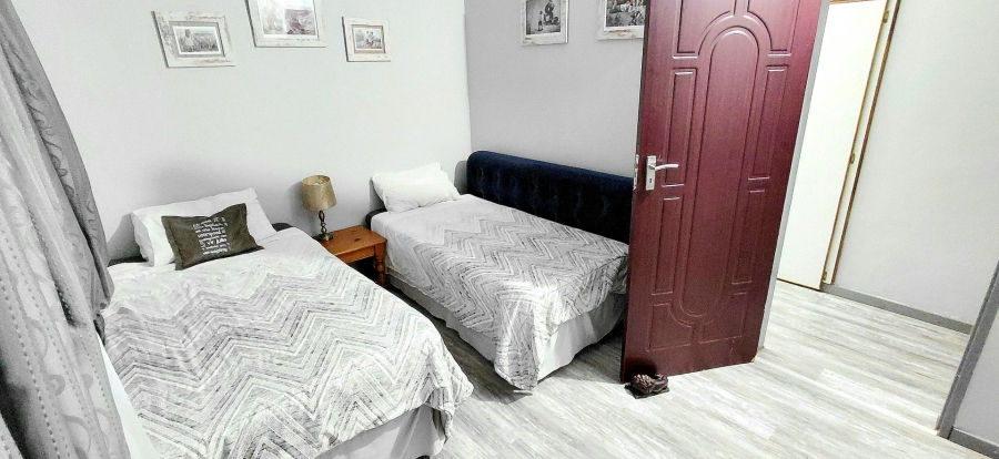 4 Bedroom Property for Sale in Hospitaalpark Limpopo