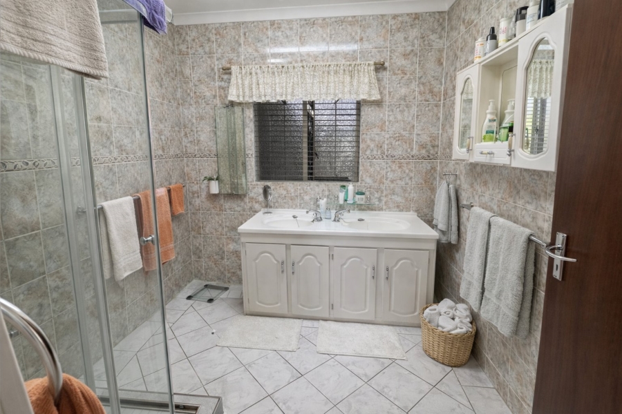 3 Bedroom Property for Sale in Hospitaalpark Limpopo