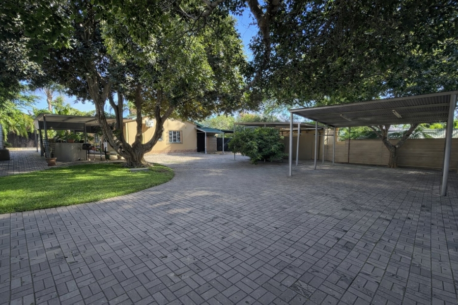 3 Bedroom Property for Sale in Hospitaalpark Limpopo