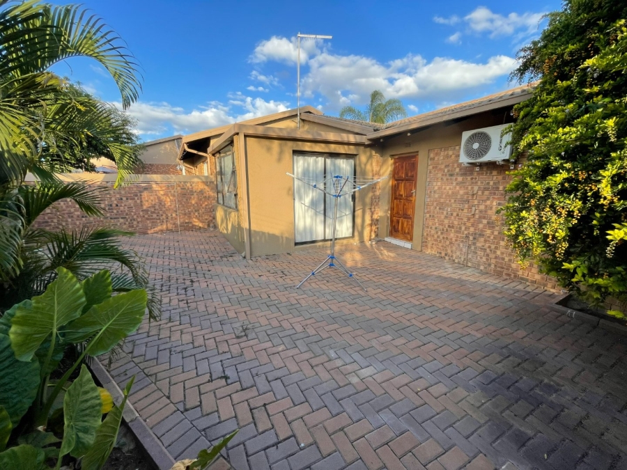 2 Bedroom Property for Sale in Bendor Limpopo