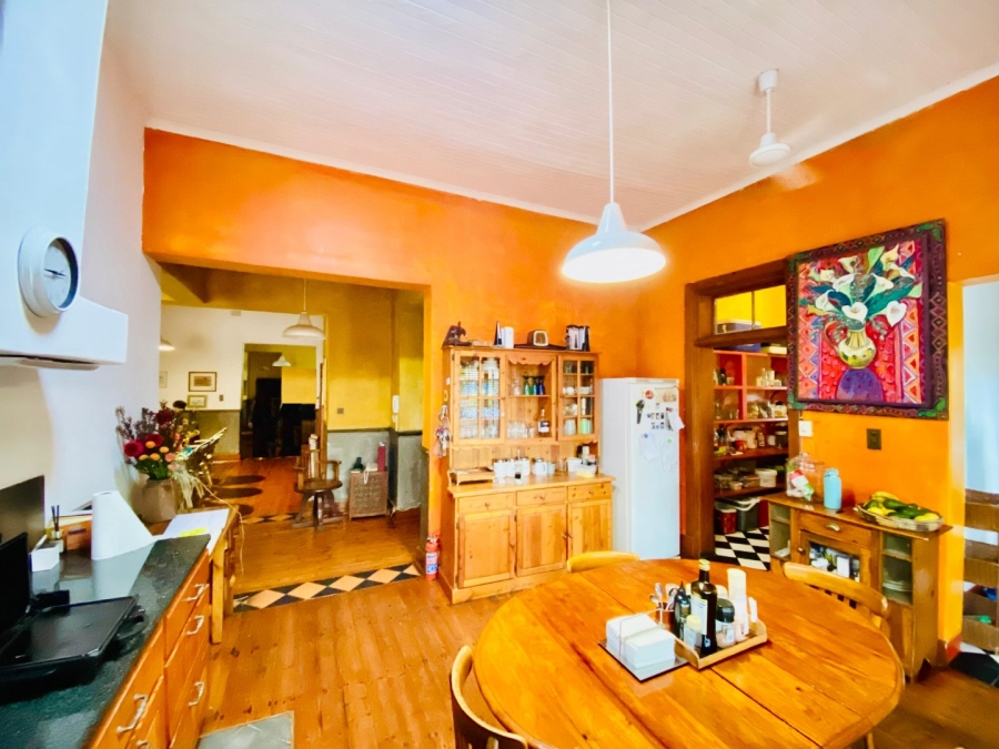 6 Bedroom Property for Sale in Fauna Park Limpopo