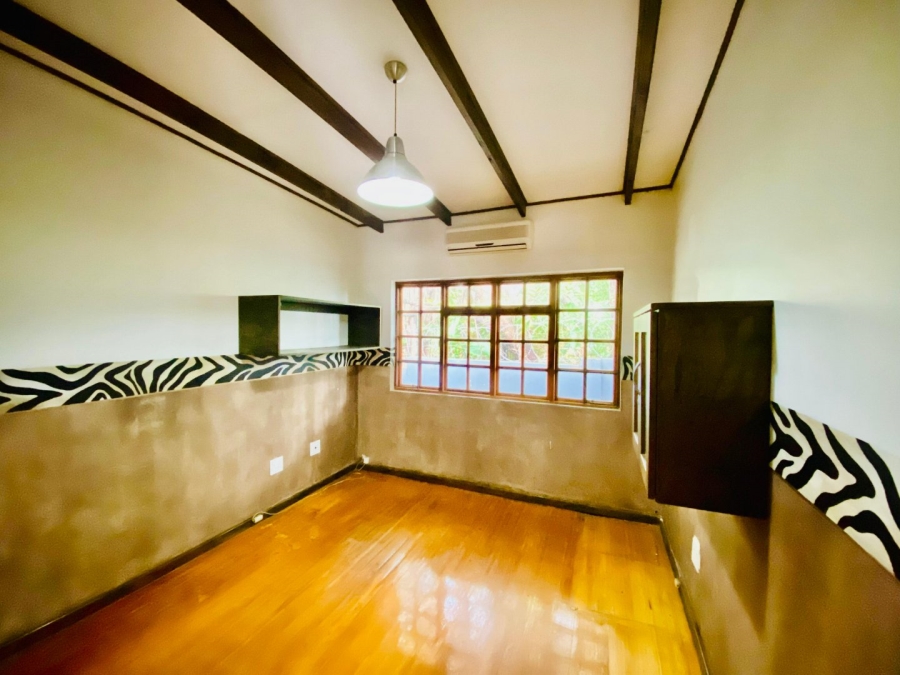 6 Bedroom Property for Sale in Fauna Park Limpopo
