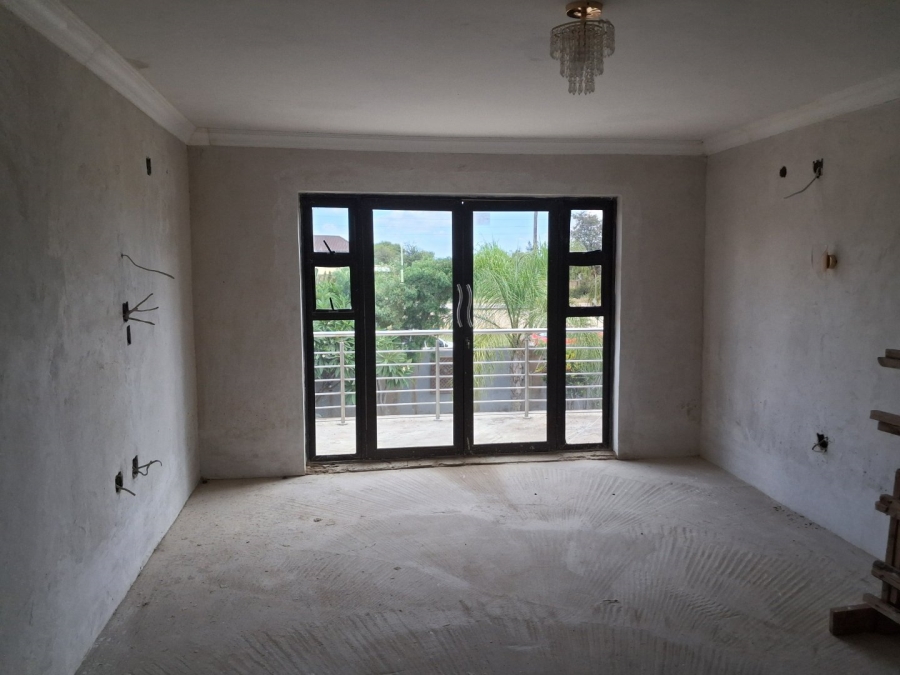 6 Bedroom Property for Sale in Modjadji Limpopo
