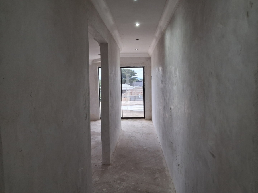 6 Bedroom Property for Sale in Modjadji Limpopo