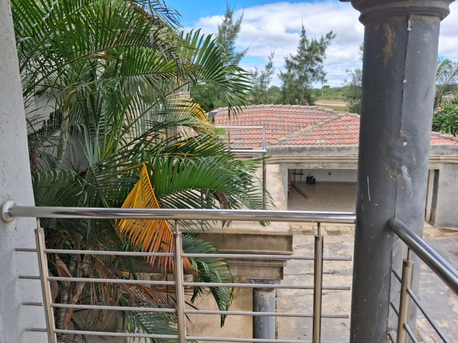 6 Bedroom Property for Sale in Modjadji Limpopo