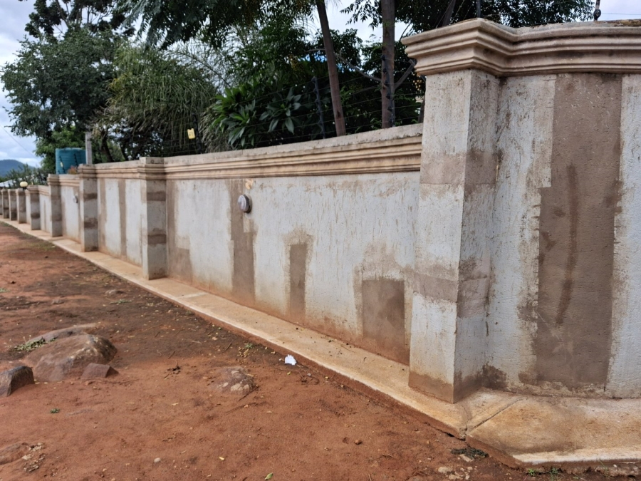 6 Bedroom Property for Sale in Modjadji Limpopo