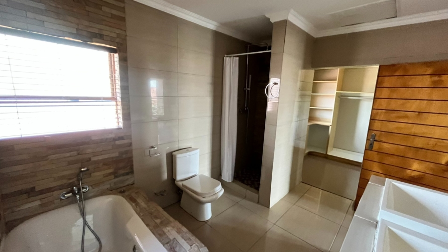 3 Bedroom Property for Sale in Bendor Limpopo