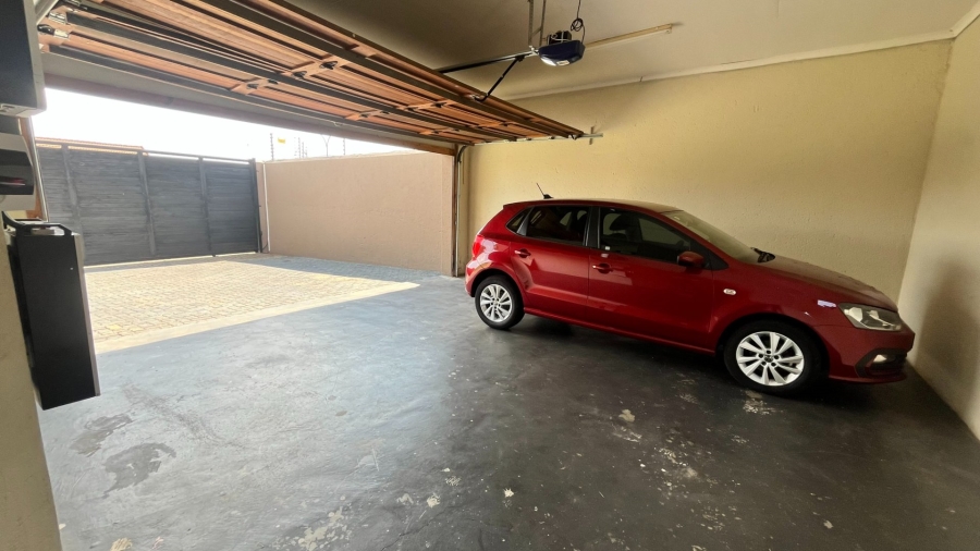 3 Bedroom Property for Sale in Bendor Limpopo