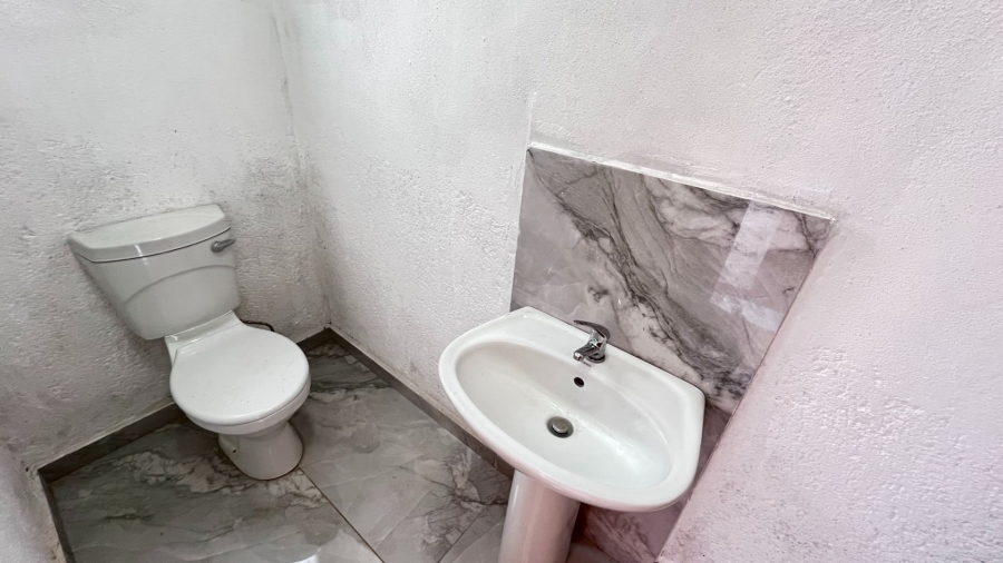 3 Bedroom Property for Sale in Bendor Meadows Limpopo