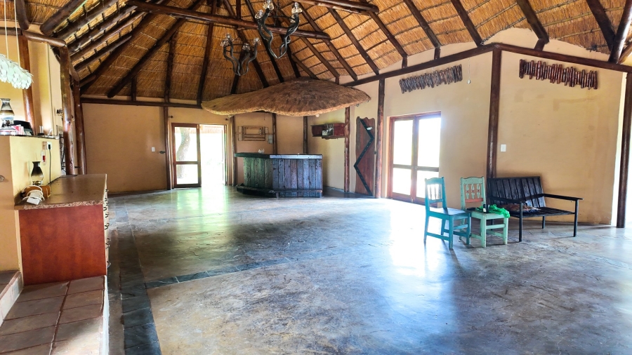6 Bedroom Property for Sale in Modimolle Rural Limpopo