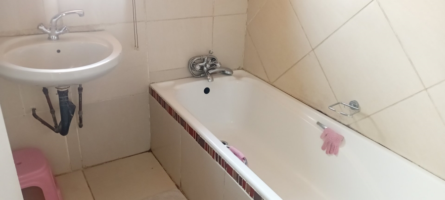 3 Bedroom Property for Sale in Seshego 9B Limpopo