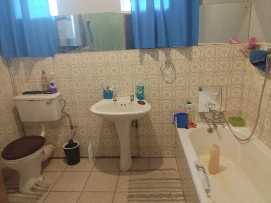 4 Bedroom Property for Sale in Eduan Park Limpopo