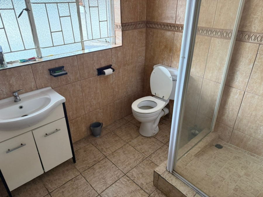 5 Bedroom Property for Sale in Bendor Limpopo