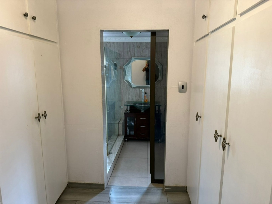 5 Bedroom Property for Sale in Bendor Limpopo