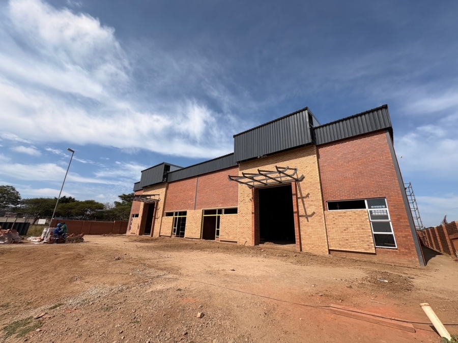To Let Commercial Property for Rent in Magna Via Industrial Limpopo