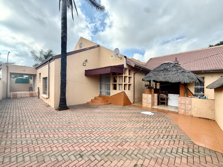 3 Bedroom Property for Sale in Flora Park Limpopo