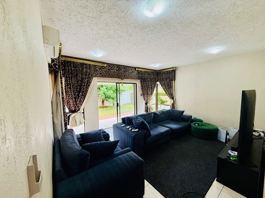 6 Bedroom Property for Sale in Bendor Limpopo