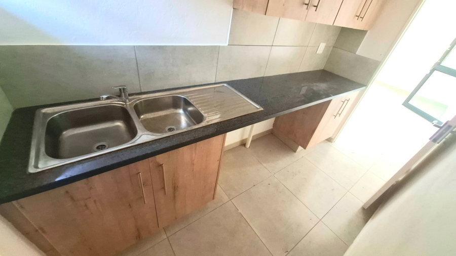 To Let 3 Bedroom Property for Rent in Bendor Limpopo